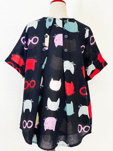 Button Neck Pullover - Colorful Cats Print - Black
