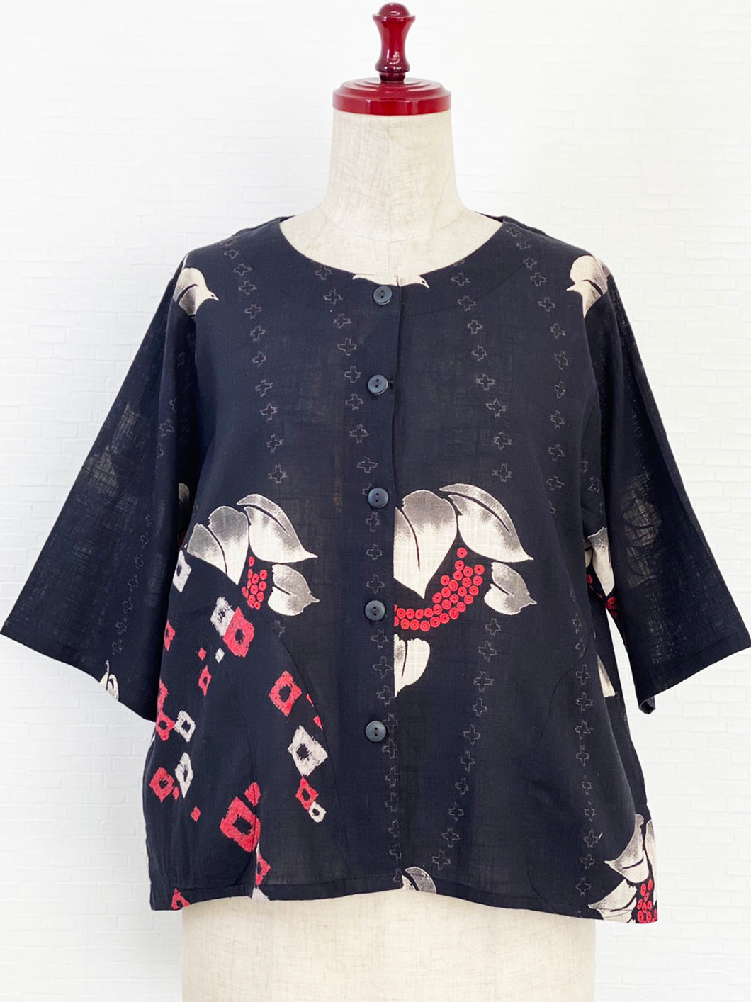 Crop Jacket - Lotus Flower Print - Black