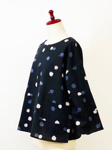 Tuck Pullover - Mini Dots Print - Black