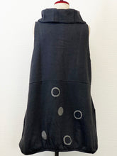 Bubble Long Vest - Fleece - Solid with Multi Circle Print - Charcoal