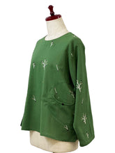 Circle Pocket Pullover - Tree Buds Print - Green