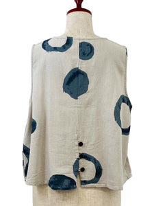 Button Accent Crop Vest - Watercolor Circles Print - Light Grey