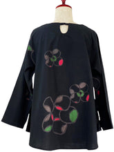 Simple Pullover - Winter Flower Print - Black