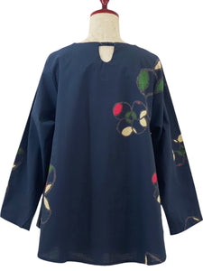 Simple Pullover - Winter Flower Print - Dark Blue