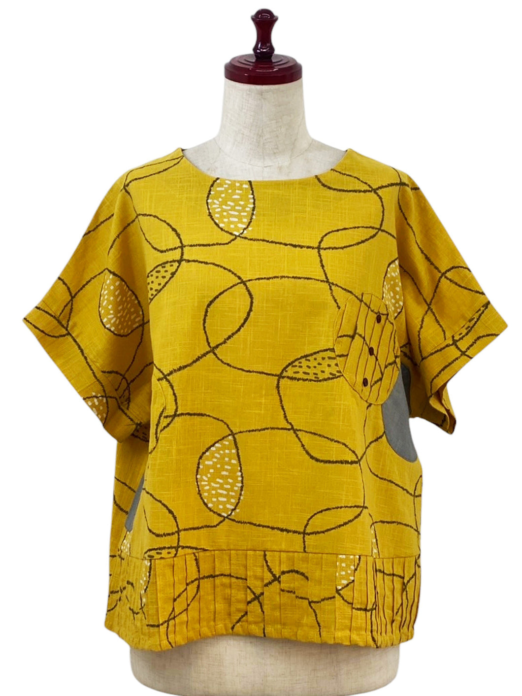 Circle Patch Top - Overlapping Ovals Print - Mustard