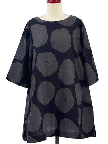 Simple Tunic - Big Polka Dots Print - Black