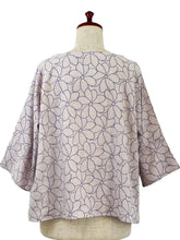 Crop Pullover - Flower Field Print - Pale Maroon