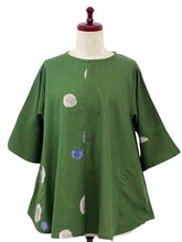 Slit Back Panel Pullover - Solid/Pompom Plants Print - Green