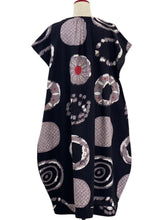 Tuck Dress - Multi Rings Print - Black
