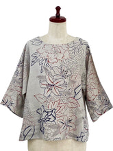 Crop Pullover - Lily Print - Light Grey