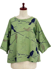 Crop Pullover - Perched Print - Green