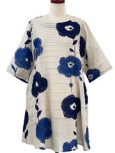 Pintuck Tunic - Blossom Print - Light Grey