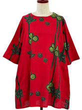 Gathered Neck Tunic - Tsutsugaki Print - Red