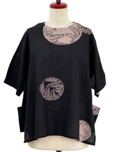 Hi-Lo Pocket Pullover - Fern Circle Print - Black