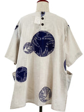 Hi-Lo Pocket Pullover - Fern Circle Print - Light Grey