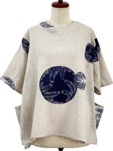 Hi-Lo Pocket Pullover - Fern Circle Print - Light Grey