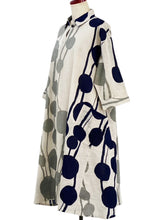 Collared Dress - Bead Strands Print - Light Grey