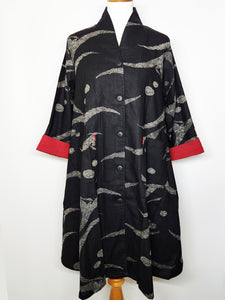 Roll Collar Coat - Water Flow Print - Black