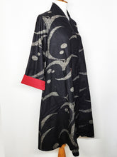 Roll Collar Coat - Water Flow Print - Black