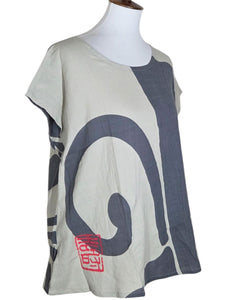 T-Top - Big Butterfly Print - Silver