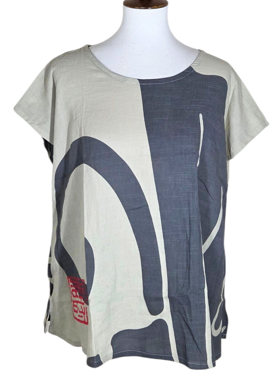 T-Top - Big Butterfly Print - Silver