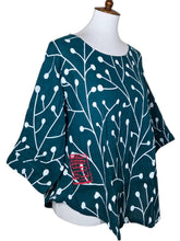 Essential Blouse - Berry Bunch Print - New Teal