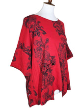 Tab Pocket Top - Fan Line Print - Red
