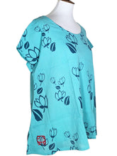 T-Top - Hanga Flower Print - Aqua Blue