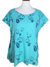 T-Top - Hanga Flower Print - Aqua Blue