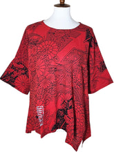 Side Slit Blouse - Japanese Kimono Print - Red