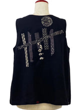 Button Tuck Bottom Vest - Solid/Multi Textile Patch - Black