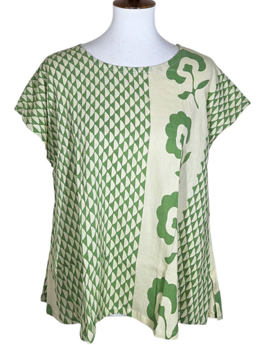 T-Top - Natural Color - Flower Dot Print - Basil Green