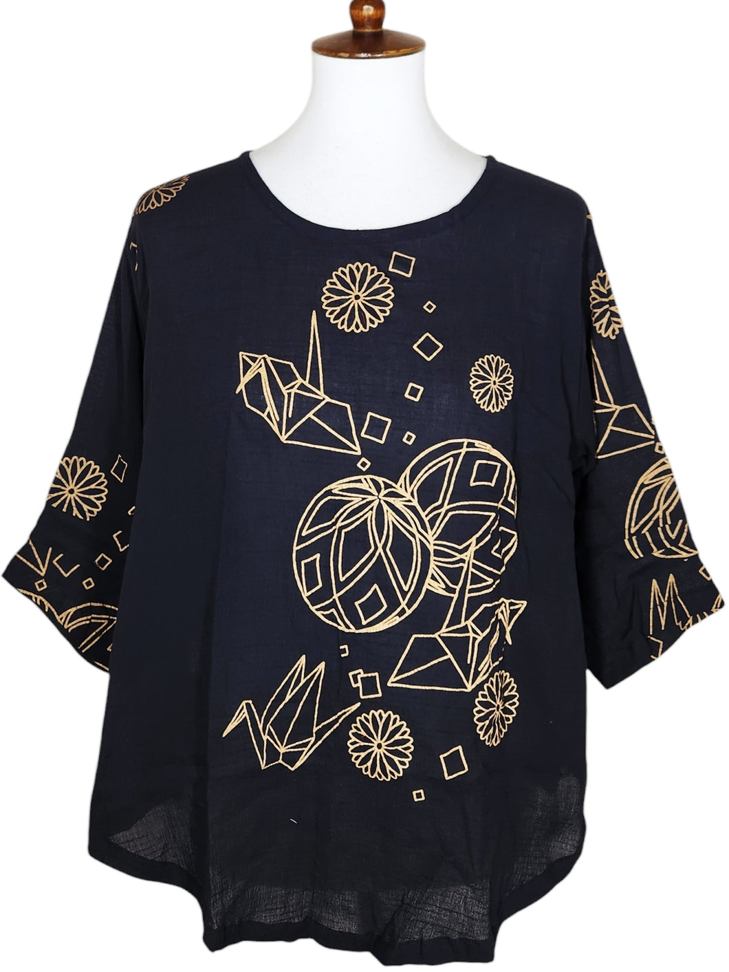 Essential Blouse - Tsuru Temari Print - Black/Gold