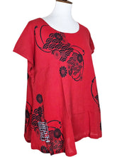 T-Top - Wave Kiku Print - Red