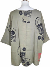 Tab Pocket Top - Wave Kiku Print - Grey
