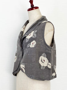Collared Crop Vest - Camellia Patch Print - Grey