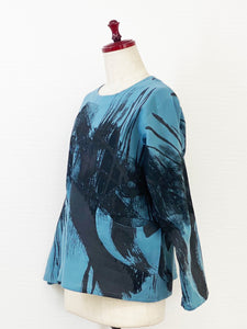 Circle Pocket Pullover - Sumi Brush Print - Blue