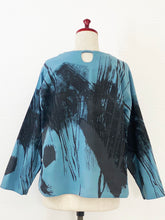 Circle Pocket Pullover - Sumi Brush Print - Blue