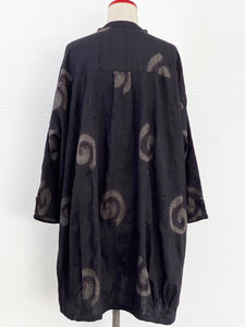 Simple Jacket - Poly - Maki Print - Black
