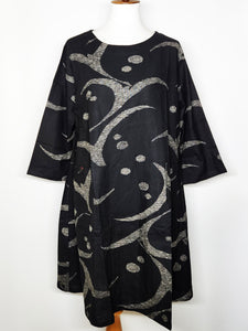 A-Line Dress - Water Flow Print - Black